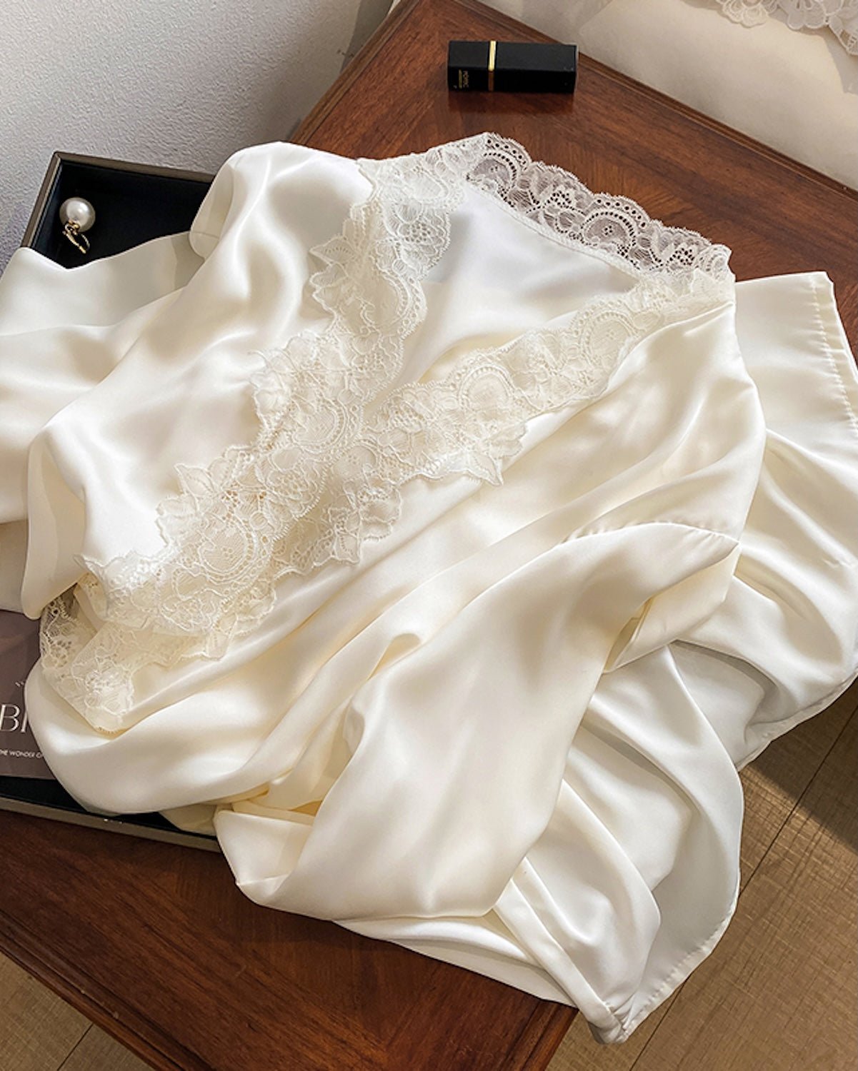 FEELITS 100% Mulberry Silk Lace - Trim Robe | Elegant Champagne Beige Bridal & Loungewear - FEELITS