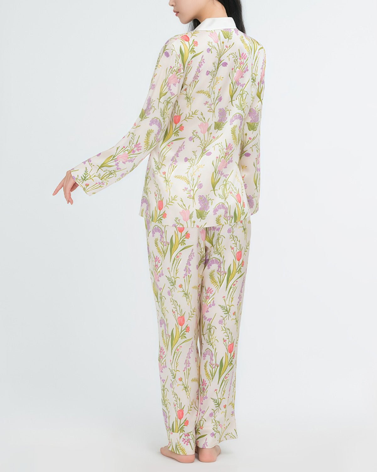 FEELITS 100% Mulberry Silk Pajama Set - Lavender Floral Design, Long Sleeve & Pants - Romantic & Natural, 19mm Silk - V - Neck, Luxurious & Comfortable Sleepwear - FEELITS