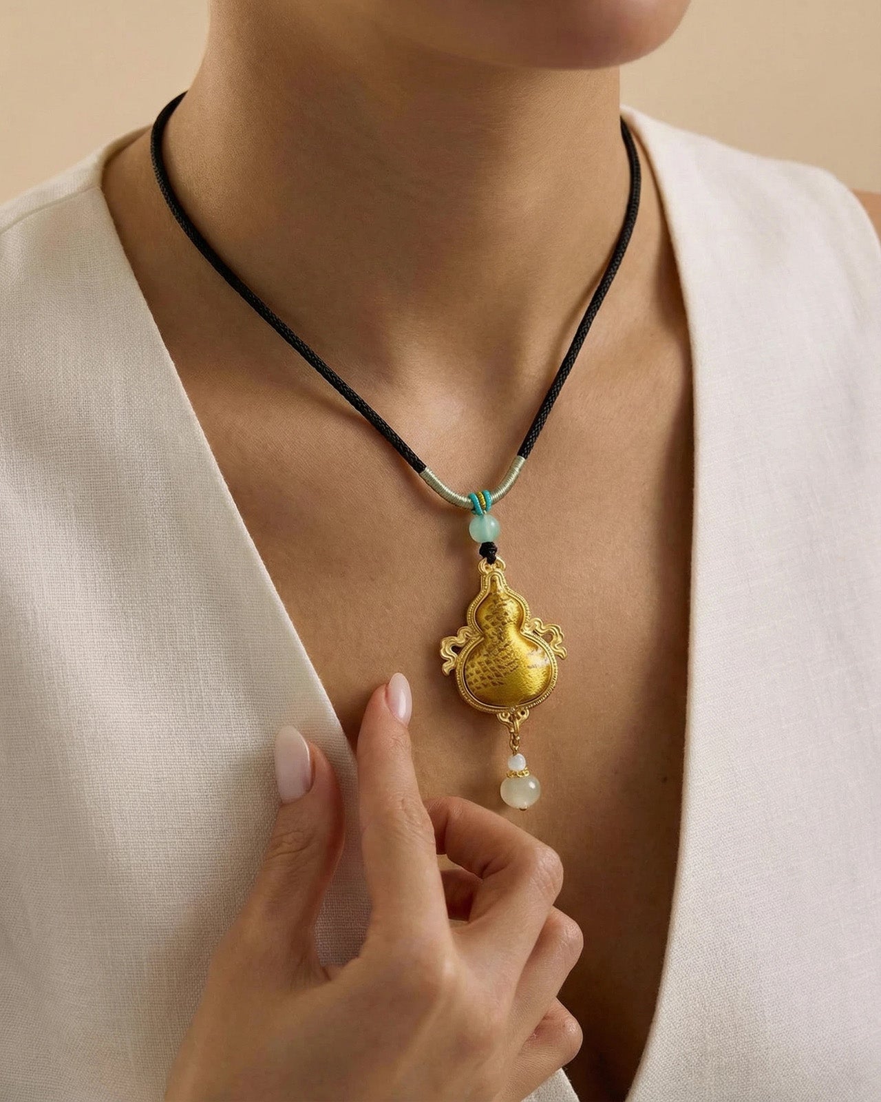 Feelits Handcrafted Gambiered Canton Silk Gourd Pendant Necklace - FEELITS