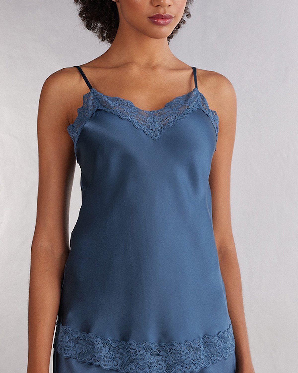 FEELITS Silk & Lace Cami Top and Shorts Set – 100% Mulberry Silk, Adjustable Straps, Chic Loungewear & Sleepwear - FEELITS
