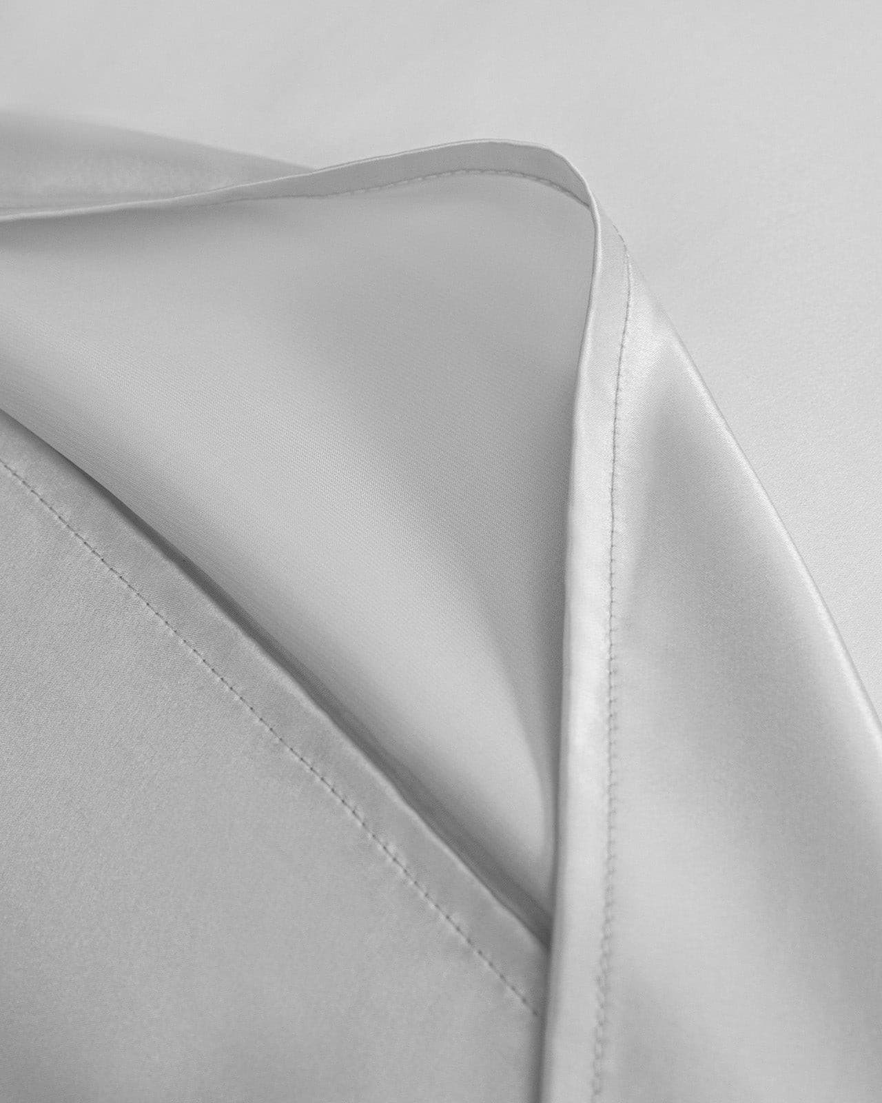 Feelits silk pillowcase Natural Beauty silk pillowcases queen silk pillowcase king silk pillowcase Perfect Gift silk pillowcase silk sleep pillowcase best silk pillowcase silk pillowcase for hair Royal Mulberry Silk pillowcase Feelits Royal Mulberry Silk