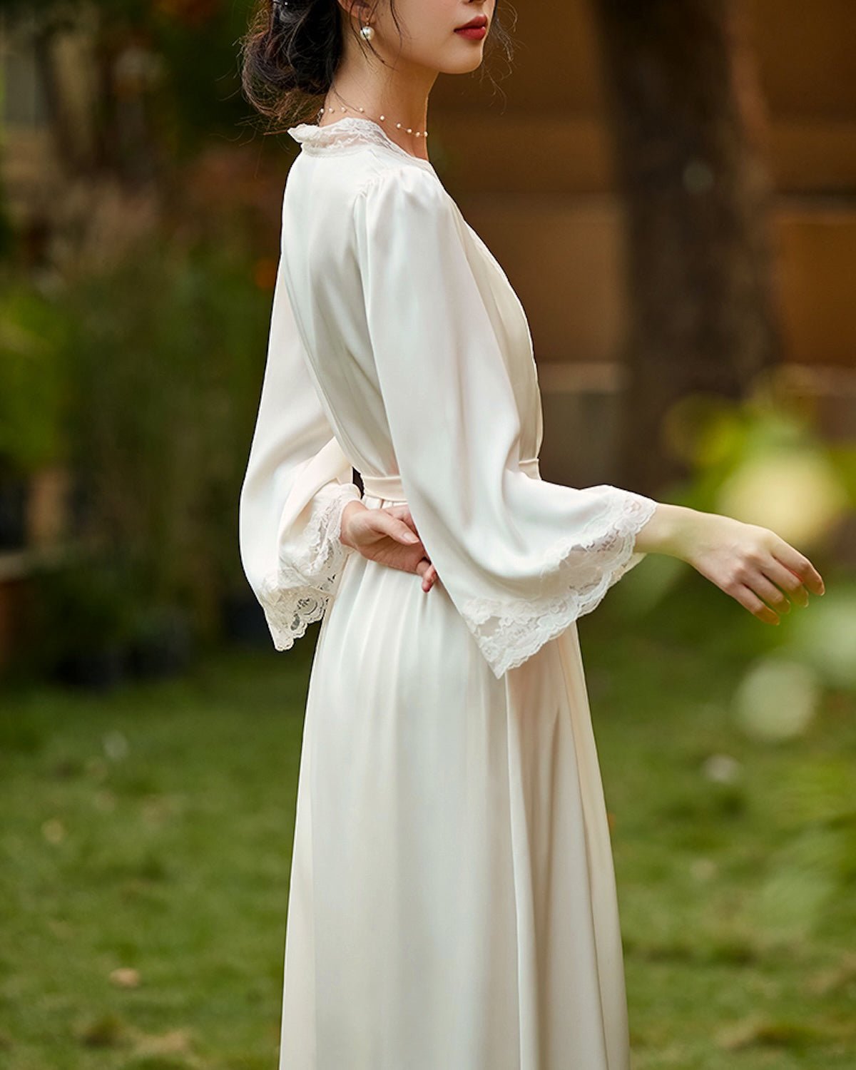 FEELITS PA08 Mulberry Silk Lace-Trim Robe – Elegant Beige Bridal & Loungewear - FEELITS