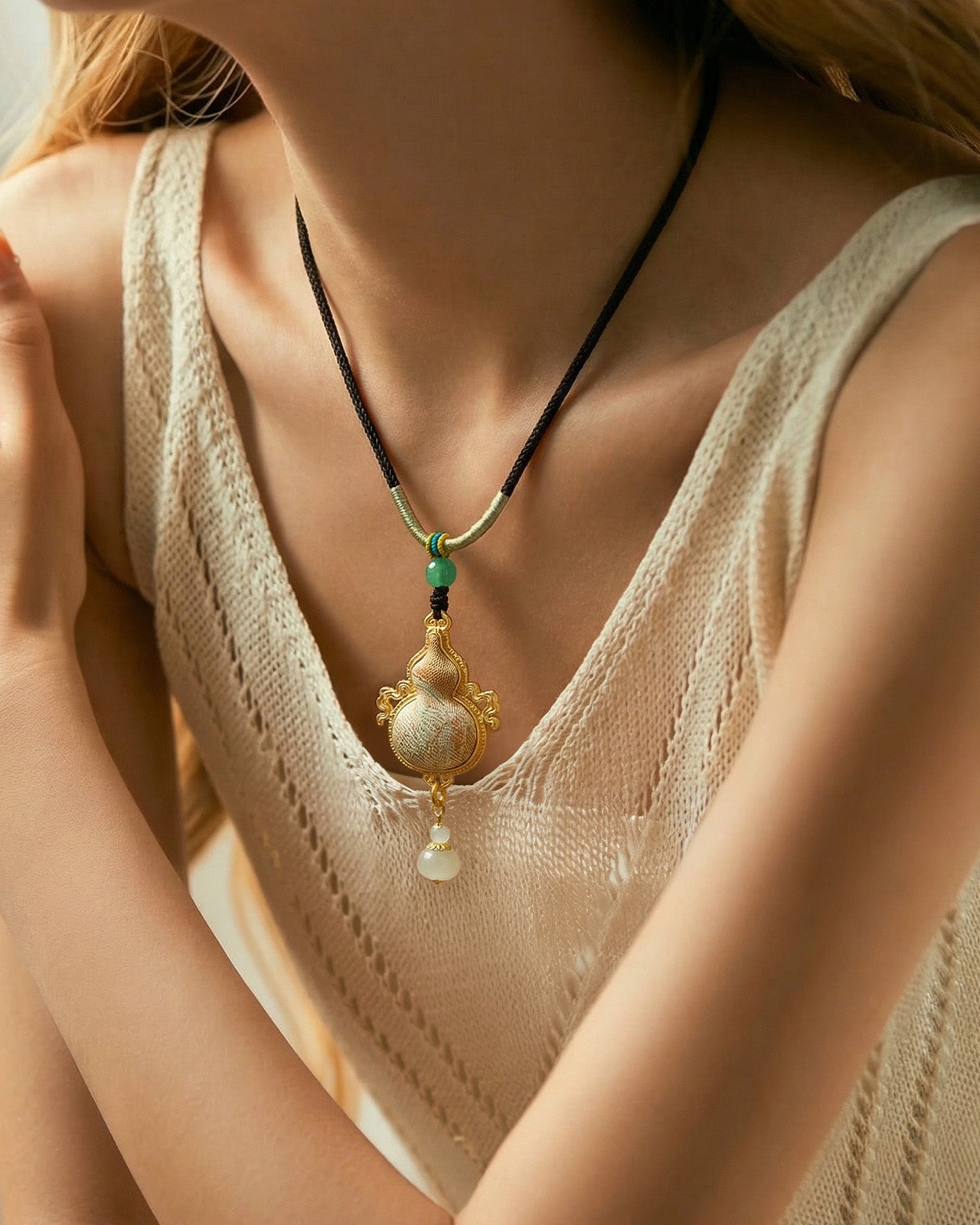 Feelits Handcrafted Gambiered Canton Silk Gourd Pendant Necklace - FEELITS