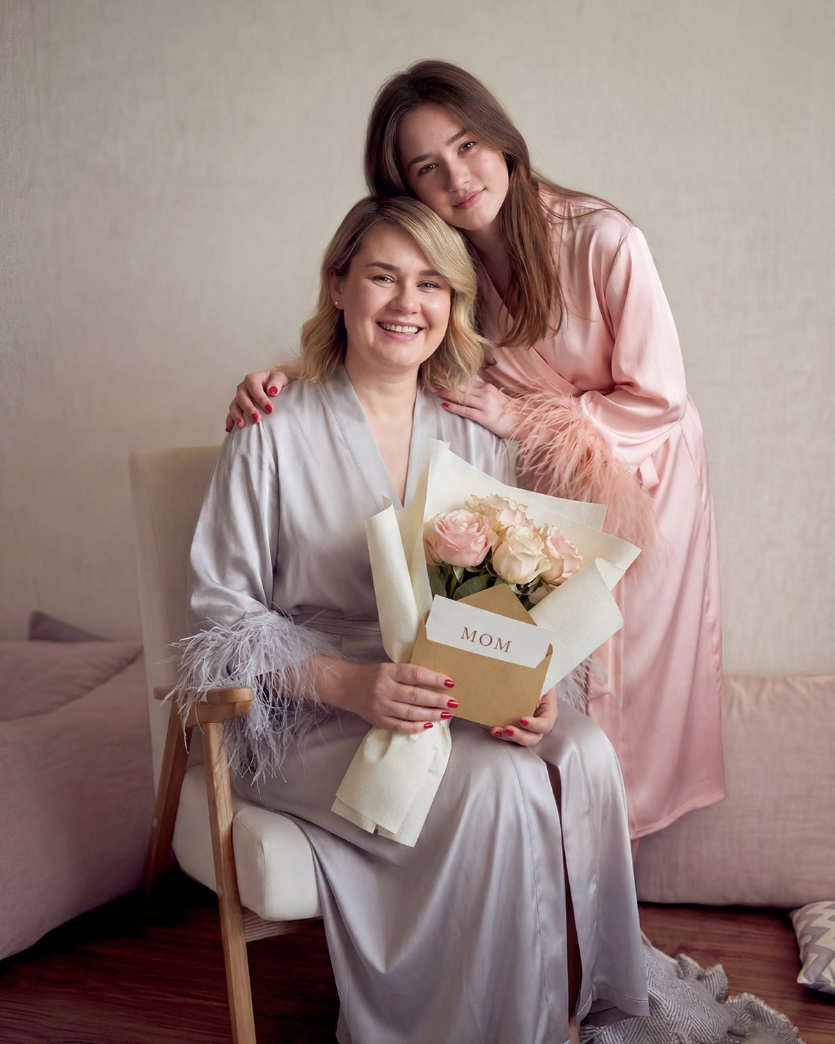 FEELITS PA15 Bridal Mulberry Silk Robe – Long Feather Trim Wedding Morning Robe - FEELITS