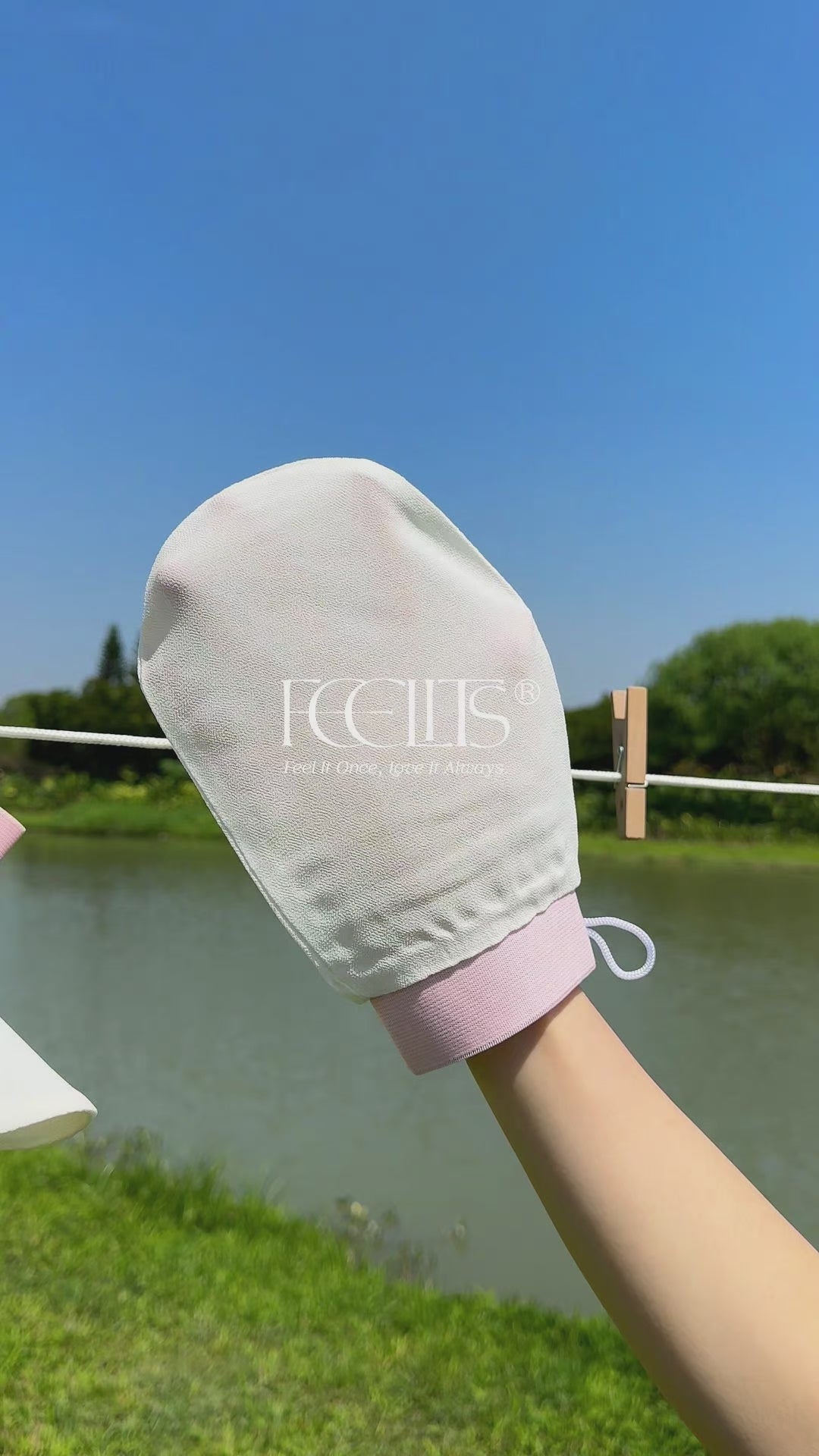 Feelits 6A Grade Mulberry Silk Exfoliating Gloves (2-Pack) - FEELITS