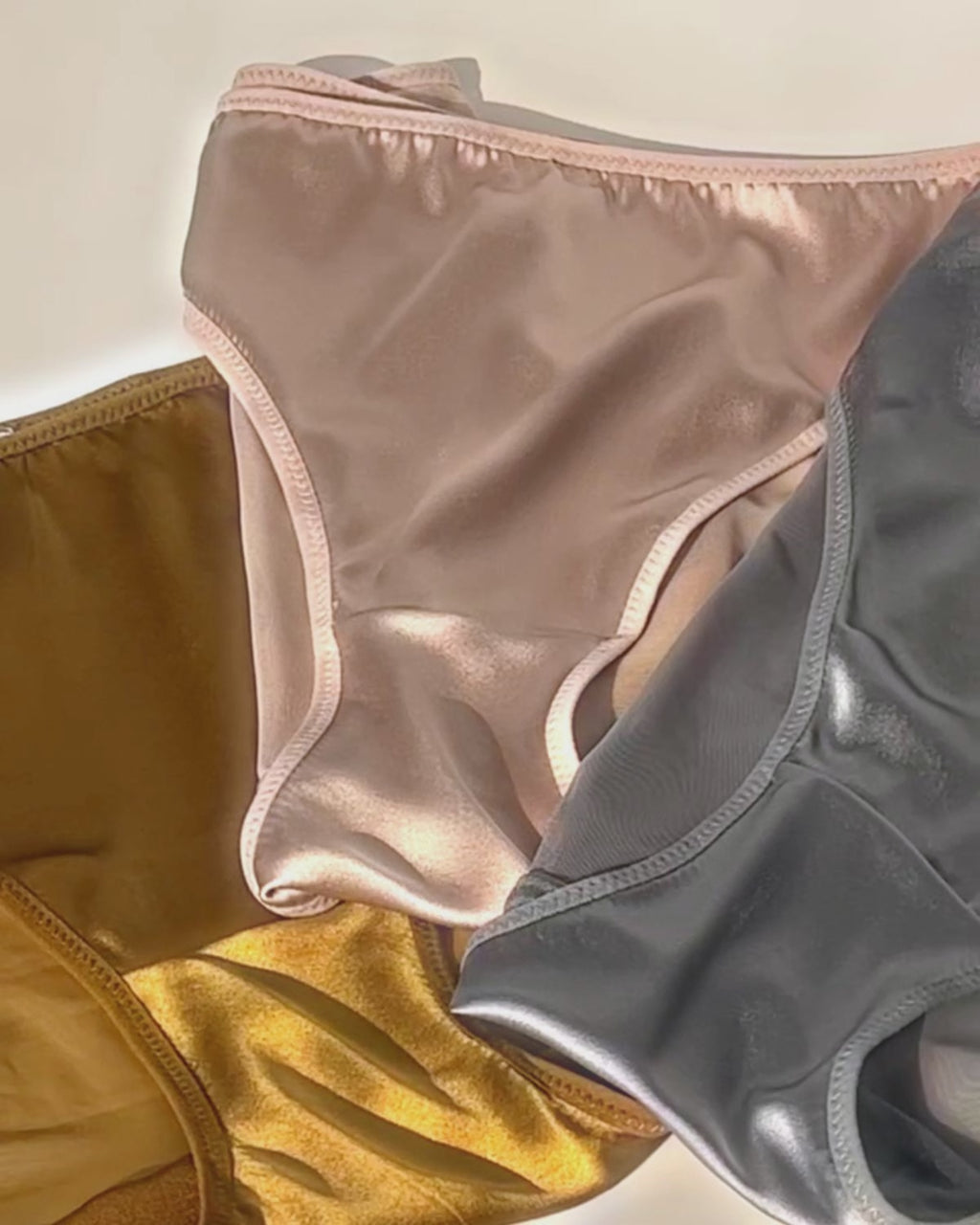 Feelits ultra breathable silk panties in hipster cut – all colors shown