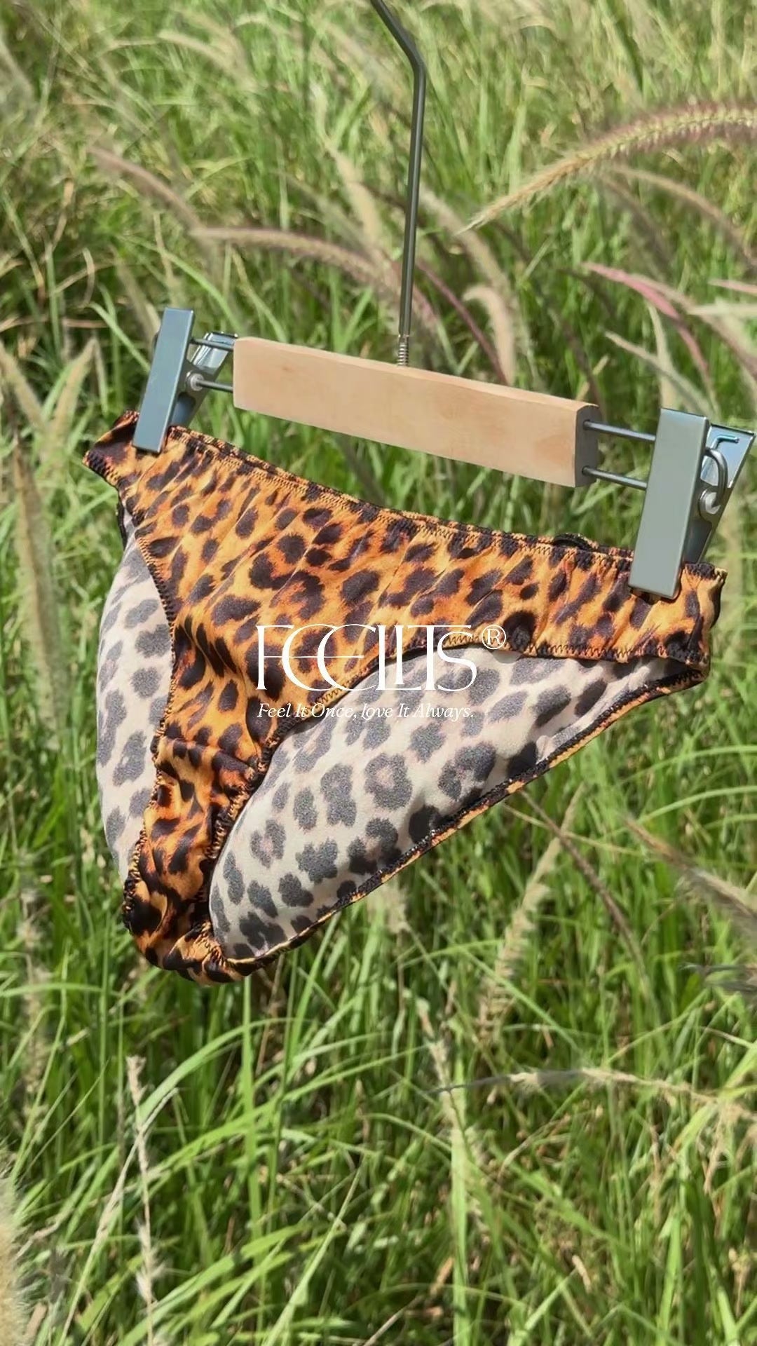 FEELITS KNP13 Rosa gestreifter Bikini-Slip mit hohem Beinausschnitt – 100 % Maulbeerseide der Güteklasse 6A